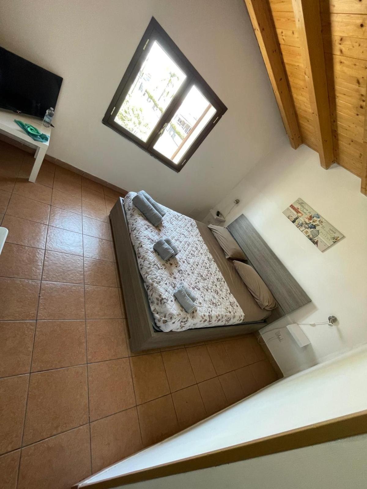 Lavica Airport Catania B&B מראה חיצוני תמונה
